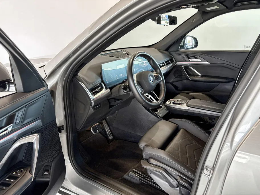 BMW iX1 eDrive20 Premium Pack M Sportpakket Pro