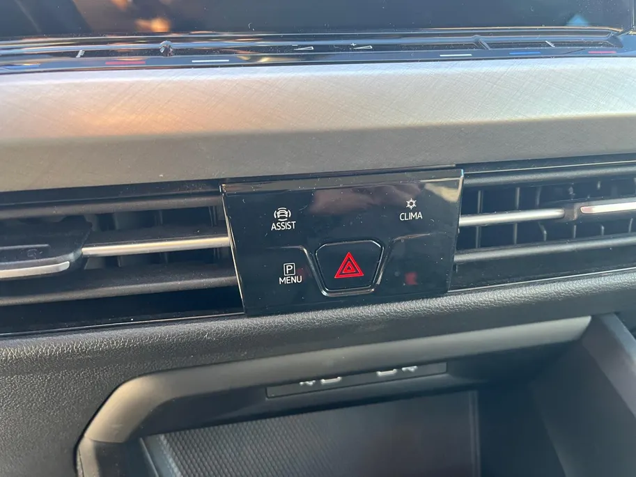 Volkswagen Golf Variant 1.0 eTSI Life Business LED | CarPlay | Parkeersens. | Adapt. cruise control | Digitaal cockpit | Etc.