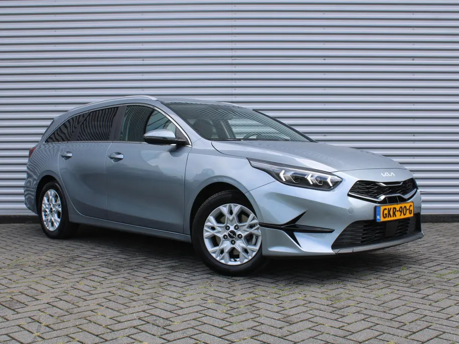 Kia Ceed Sportswagon 1.0 T-GDi DynamicPlusLine | Stoel- & stuurverwarming | Camera | LED | Navi | Elek. achterklep |