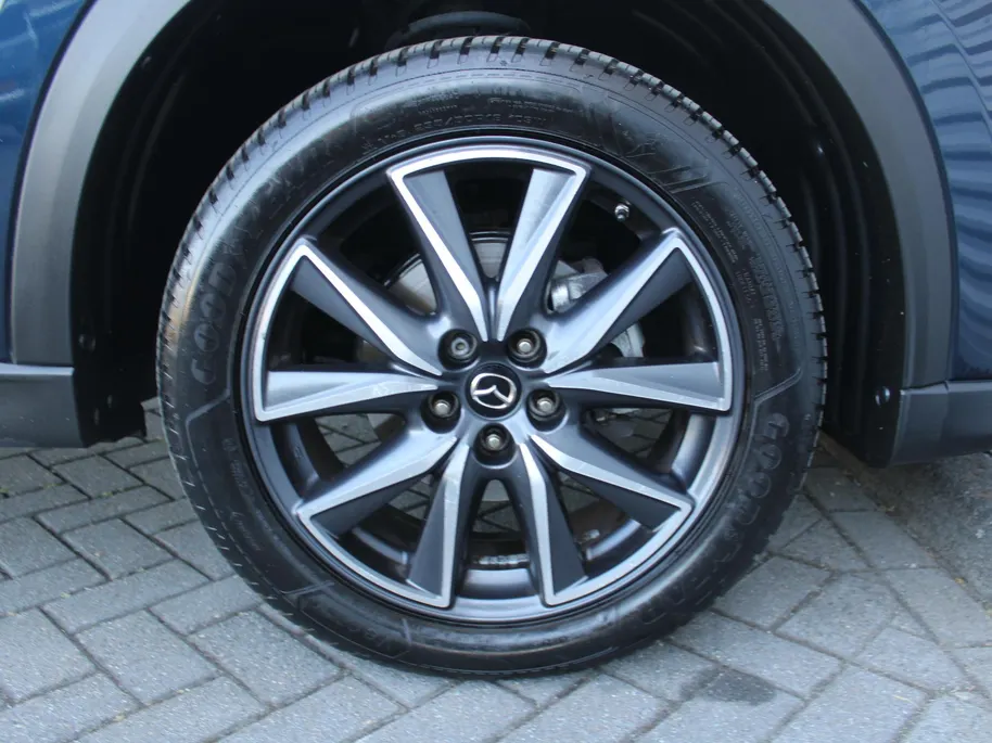 Mazda CX-5 2.0 SkyActiv-G 165 Skylease Luxury | Trekhaak | 360 Camera | Leer | Stuur-/stoelverwarming | HUD | Bose | Elek. stoelverstelling | 19' LM | All seasons |