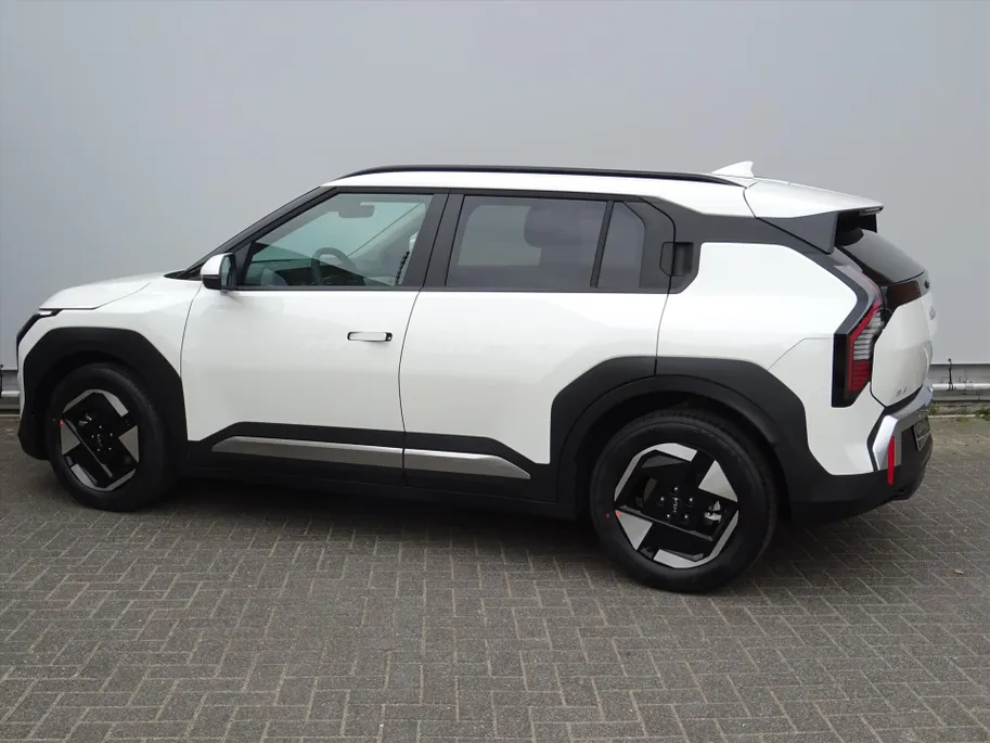 Kia EV3 58,3 kWh 204pk Plus (in bestelling)