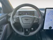 Ford Mustang Mach-E Extended Premium RWD 88 kWh | Uit Voorraad Leverbaar | Prijs Inclusief 2000 Euro Ford Voordeel | 600km WLTP Rijbereik | 19' Lichtmetalen Velgen | Elektrisch Bedienbare Achterklep met Sensor Besturing