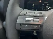 Hyundai Kona 1.6 GDI HEV Premium Sky