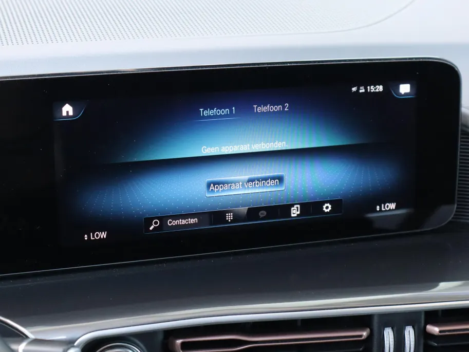 Mercedes-Benz EQC 400 4MATIC Business Solution AMG 80 kWh l Trekhaak l Keyless l Stoelverwarming