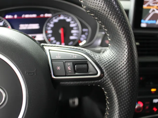 Audi A6 Avant 1.8 TFSI S-Line Sport Panoramadak | Stoelverwarming | DAB | Navigatie | Inklapbare buitenspiegels