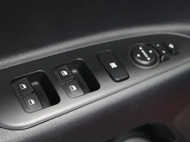 Kia Stonic 1.0 T-GDi MHEV DynamicPlusLine AUTOMAAT