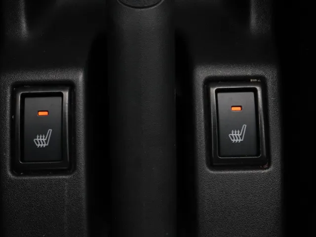 Suzuki Swift 1.2 Style Hybrid Automaat Keyless | Adaptive Cruise | AllSeasons