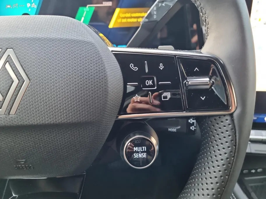 Renault Espace E-Tech full hybrid 200 techno 7p. Nu op voorraad bij Zeeuw & Zeeuw Naaldwijk  // 4.000 Euro voorraad voordeel // Incl. 5 jaar garantie