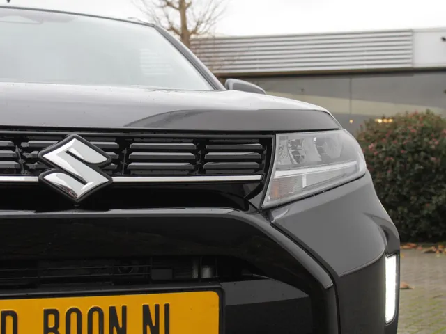 Suzuki Vitara 1.4 Boosterjet Select Smart Hybrid | Snel rijden!