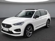 SEAT Tarraco 1.4TSIe-Hybrid 180kW/245PK PHEV FR · Leder · Trekhaak · Panoramadak · Camera · Stoel & achterbankverwarming · Apple/Android Car Play ·