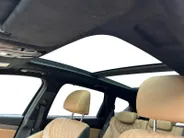 Hyundai Santa Fe 1.6 T-GDI HEV Premium Plus Sky 7p. | Zeer netjes | Vol opties! | Trekhaak | Incl. 12 maanden garantie, APK, Onderhoudsbeurt etc. Premiumpakket gratis! |