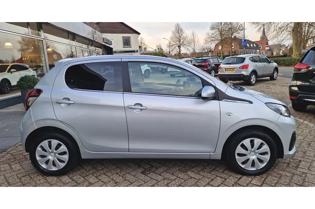 Peugeot 108 1.0 e-VTi 72pk 5Drs Active - Airco