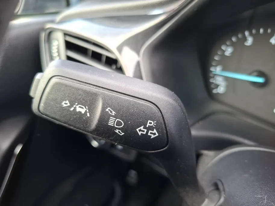Ford Fiesta 1.0 EcoBoost Hybrid ST-Line X | NL-Auto | 1e Eigenaar | Dealeronderhouden | Winterpack | Camera | B&O Audio | Parkeersensoren | Cruisecontrol | 17' Lichtmetaal | Apple Carplay&Android Auto | Keyless Entry | Draadloos telefoonoplader | Parkeer assistent | 