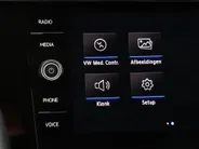 Volkswagen Polo 1.0 TSI 95pk DSG Comfortline · Camera · Apple/Android Car Play · P-Sensoren · Navigatie · DAB · 15'' Inch ·