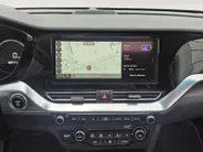 Kia e-Niro DynamicPlusLine 64 kWh | Airco | Navi | Camera | Privacy Glass | Trekhaak | Stoelverwarming | Stuurverwarming