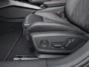 Audi A5 Avant 2.0 e-hybrid 367pk quattro S edition Competition · Trekhaak · 360 Camera · B&O Audio · Elek. Voorstoel · Head-Up · Dodehoek Detectie · 19'' Inch · Garantie t/m 03-10-2030 of 100.000km
