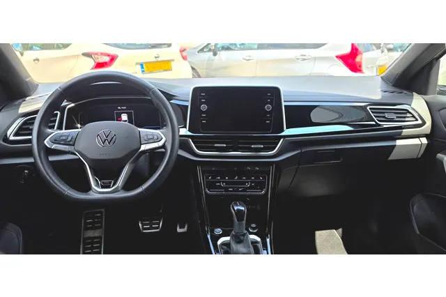 Volkswagen T-Roc 1.5 150PK TSI 7-DSG A/T R-Line Edition - Cold Pack - Park Assist - IQ.Light