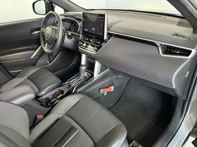 Toyota Corolla Cross 2.0 HP Hybrid F. Ed.