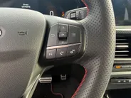 Ford Focus Wagon 1.0 EcoBoost Hybrid ST Line X AUTOMAAT | TREKHAAK | 18 INCH DESIGN | GROOT SCHERM | WINTER PACK