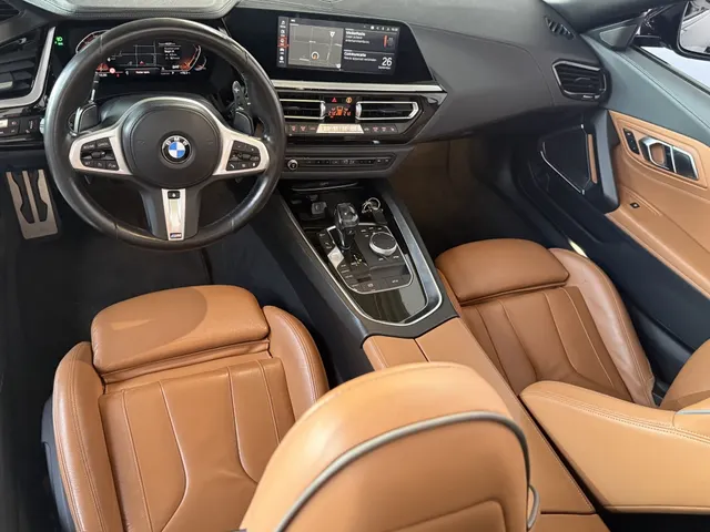 BMW Z4 Roadster sDrive20i High Executive