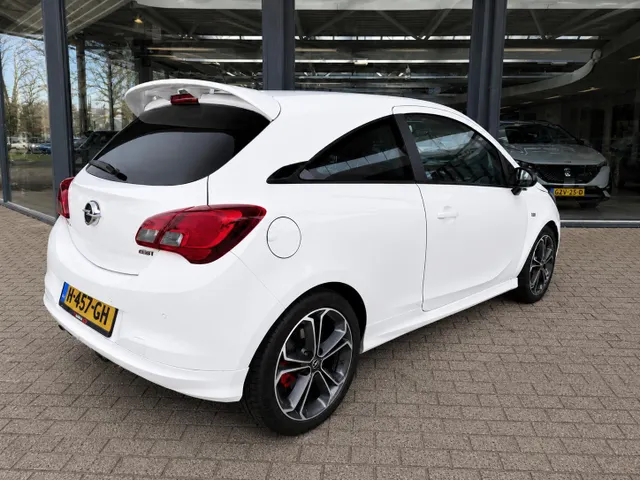 Opel Corsa 1.4 GSi 150 PK