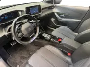 Peugeot e-208 EV GT 350 50 kWh STOELVERWARMING | ACHTERUITRIJCAMERA | GLASSROOF | 12 MAANDEN BOVAG GARANTIE