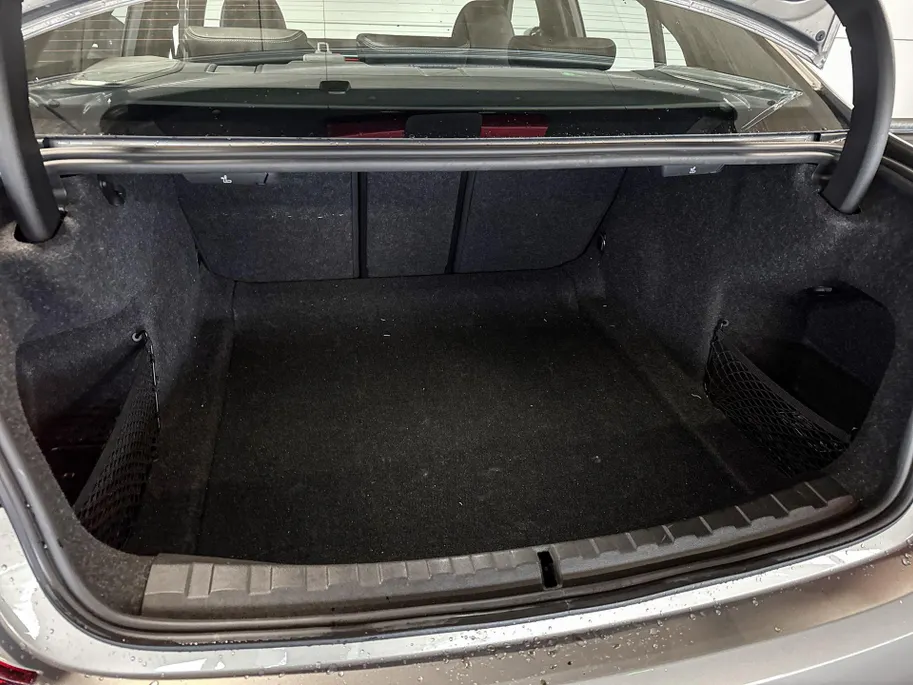 BMW 3 Serie Sedan 320i High Executive M-Sport