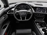 Audi e-tron GT GT 93 kWh 476pk · SOH 92% · Glazendak · 360 Camera · Luchtvering · Stoelventilatie · B&O Audio · Matrix LED · 20'' Inch ·