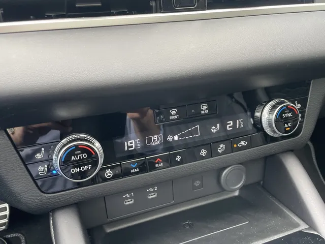 Mitsubishi Outlander 2.4 PHEV Instyle