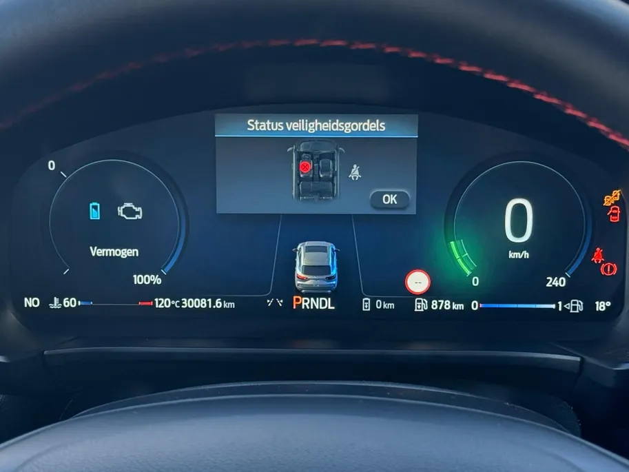 Ford Kuga 2.5 PHEV ST-Line | 1e Eigenaar | Achteruitrijcamera | Dodehoek Detectie | Privacy glass | Stoel/Stuur en voorruitverwarming | Fabrieksgarantie! |