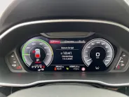 Audi Q3 Sportback 45 TFSI e Advanced Edition HYBRID |AUTOMAAT | NAVIGATIE |360 CAMERA | PARK ASSIST | DIGITAL DASHBOARD | ELEK. ACHTERKLEP | ADAPTIVE CRUISE | 1 JAAR GARANTIE