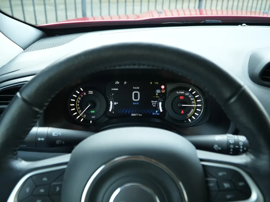 Jeep Renegade 4xe 240 PK Hybrid S | Leder | Navi | Winter | LED | Camera | 19'