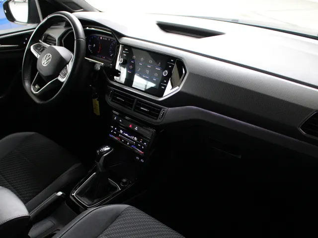 Volkswagen T-Cross 1.5 TSI DSG Style R-Line Navigatie | Camera | 18' R-Line velgen |