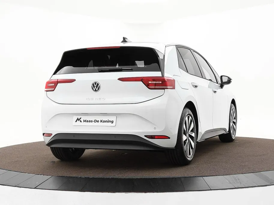 Volkswagen ID.3 (1) GP2 Style 61 kWh accu 190 PK elektr. aandrijving · Achteruitrijcamera · Draadloze telefoonlader · Zijruiten achter en achterruit getint ·