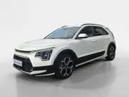 Kia Niro 1.6 GDi PHEV Launch Edition | Cruise Control | Camera | Climate Control | Navigatie | Lederen Bekleding | Memory Stoelen | Stoelverwarming | Stuurverwarming | Stoelventilatie |