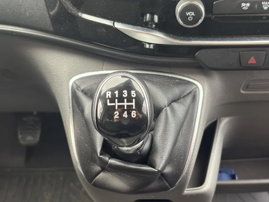 Ford Transit 350 2.0 TDCI L2H2 Limited | Xenon | 360 camera