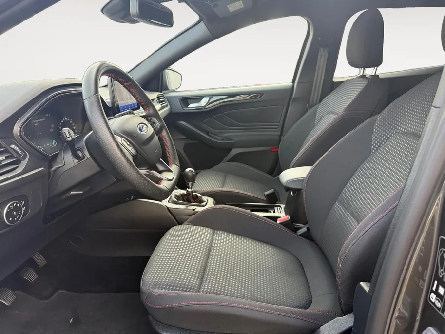 Ford Focus Wagon 1.0 EcoBoost Hybrid ST Line Business | Camera | Keyless | Stoel + Stuurverwarming | LED | Apple Carplay + Android Auto |