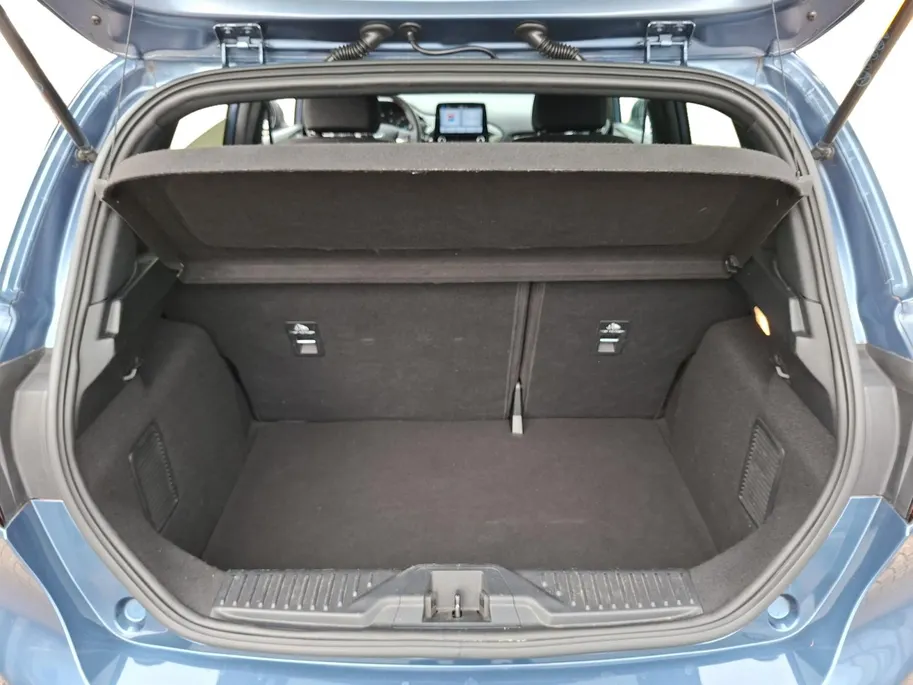 Ford Fiesta 1.0 EcoBoost Hybrid ST-Line 125 pk | Stoel- stuur en voorruitverwarming | Navigatie via Apple Carplay & Android auto | Parkeer sensoren