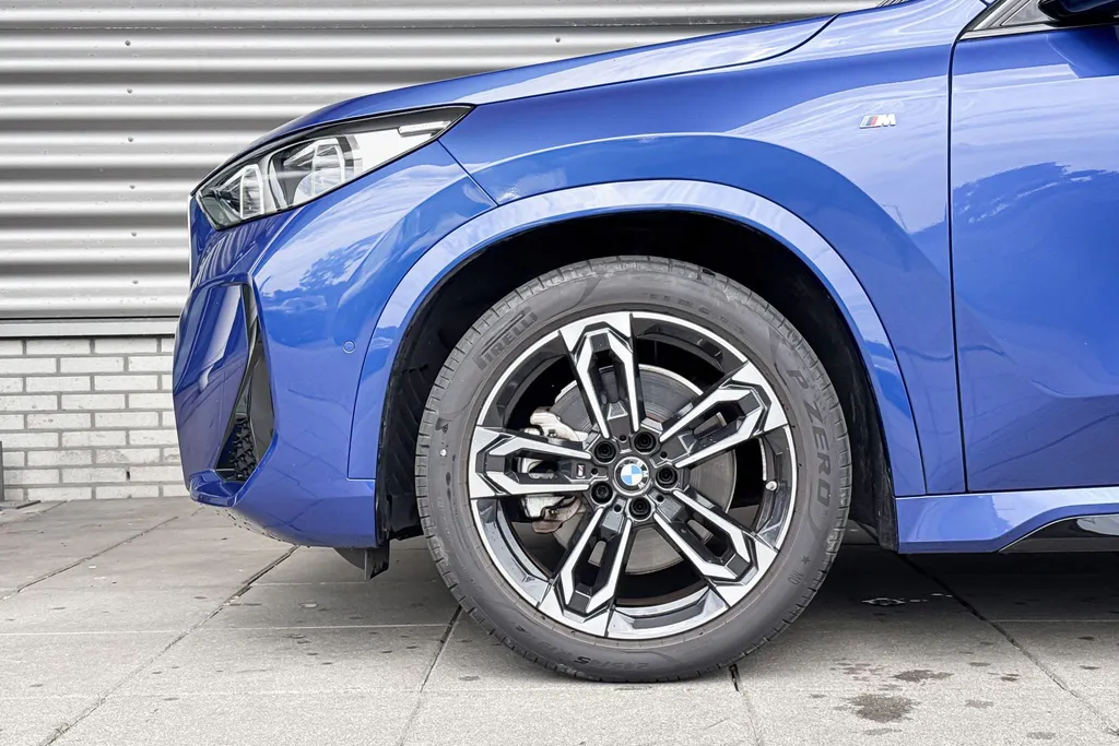 BMW X1 xDrive23i