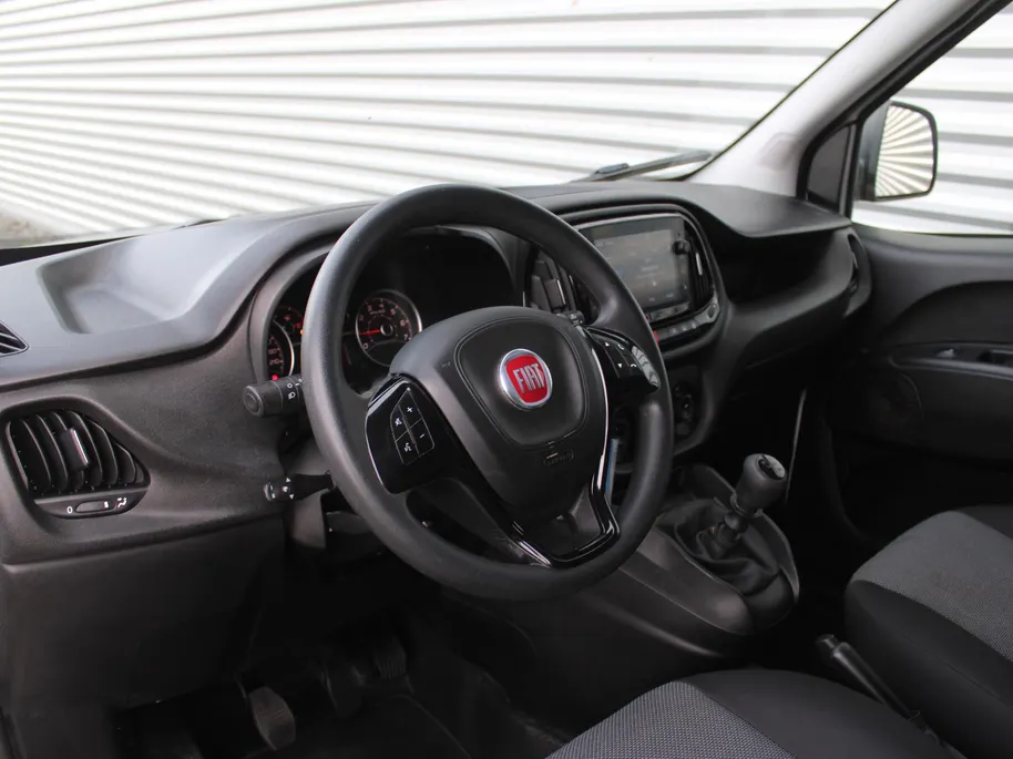 Fiat Doblò Cargo 1.6 MJ L1H1 S Trekking | Navi | Cruise | Airco | Parkeersensoren achter | Apple Carplay/Android Auto | Dealeronderhouden |