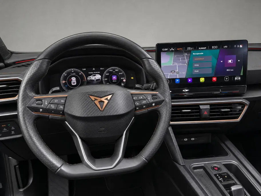 CUPRA Formentor 1.4 TSI 204pk DSG e-Hybrid Essential Limited · Panoramadak · Camera · Elek. Achterklep · Stuur- & Stoelverwarming · Keyless · Elek. Bestuurdersstoel + Geheugen ·