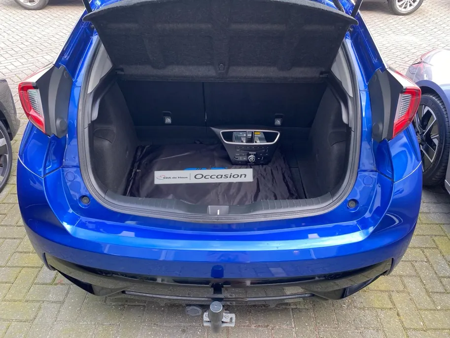 Honda Civic 1.8 Sport NL Auto | CarPlay | Stoelverwarming | Camera | Trekhaak | Etc.
