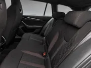 Škoda Octavia Combi 1.4 TSI 245pk DSG RS iV PHEV Business · Trekhaak wegklapbaar · Camera  · Navigatie · Stoel-& Stuur- en achterbankverwarming · 18'' Inch ·