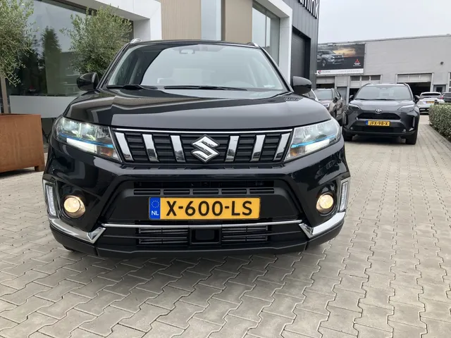 Suzuki Vitara 1.4 B.jet Select | Trekhaak | Adap cruise | Blindspot (21333km!)