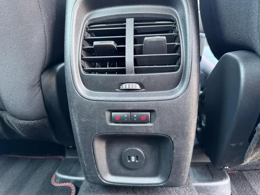 Ford Kuga 2.5 PHEV ST-Line | NL auto | 1500 kg trekgewicht | Automaat | Winter pack | Achteruitrijcamera | Parkeersensoren voor en achter | Cruise control | Apple carplay & Android auto | Bovag garantie |