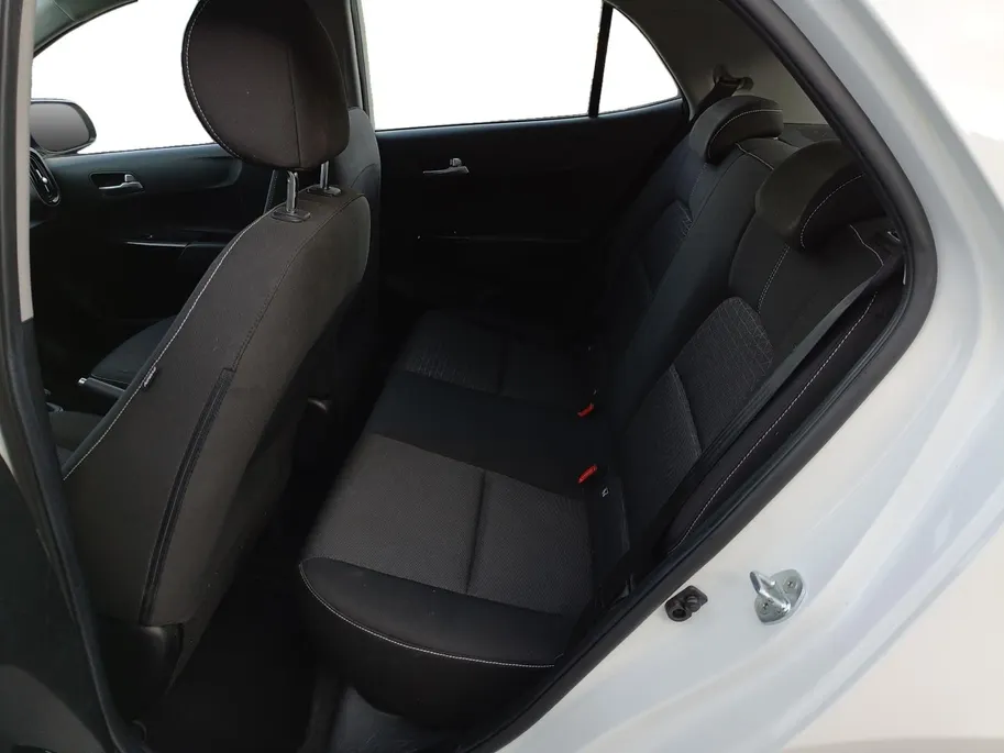 Kia Picanto 1.0 DPi DynamicLine | Trekhaak | Camera| Navigatie| Cruise Controle| Lichtmetalen velgen| Airco