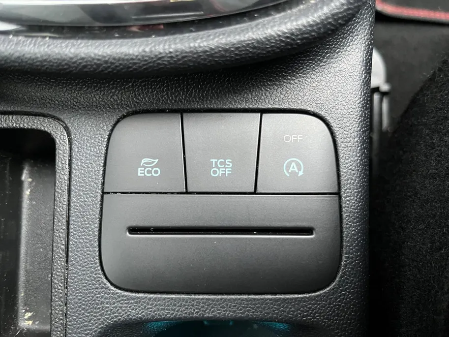 Ford Fiesta 1.0 EcoBoost ST-Line |Apple Carplay/Android Auto|lichtmetalen velgen 17'| Spoiler| Voorruitverwarming|12 maanden Bovag garantie|