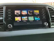 Škoda Karoq 1.5TSI/150PK ACT Sportline Business · Trekhaak · Camera · Stoelverwarming · Apple/Android Car Play · Navigatie ·