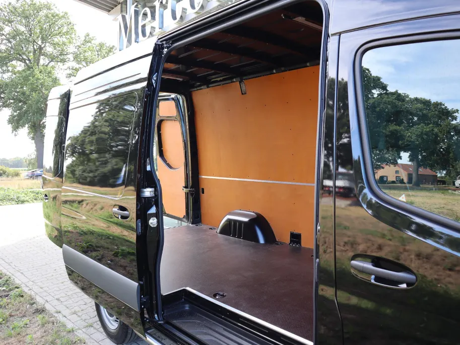Mercedes-Benz eSprinter 320 L2 SELECT 81kWh 313km WLTP
