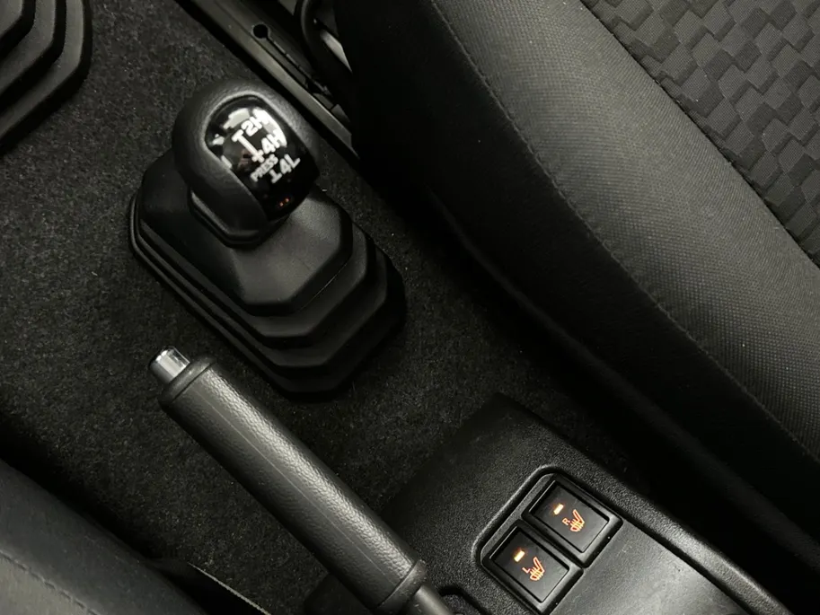 Suzuki Jimny 1.5 Professional Allgrip | 4 x 4 | L.M. Velgen | Cruise Control